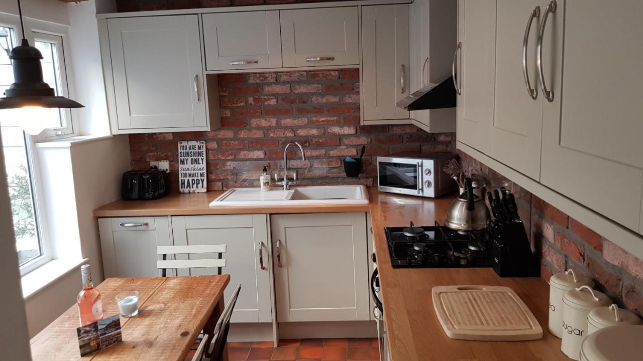 The Hideaway Villa Whitby Luaran gambar
