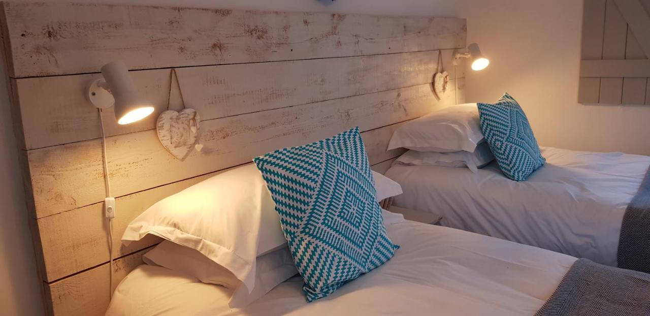 The Hideaway Villa Whitby Luaran gambar