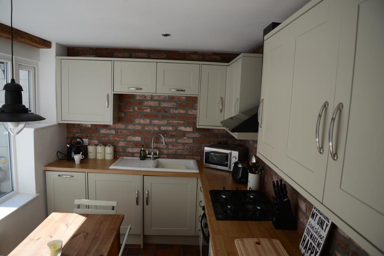 The Hideaway Villa Whitby Luaran gambar
